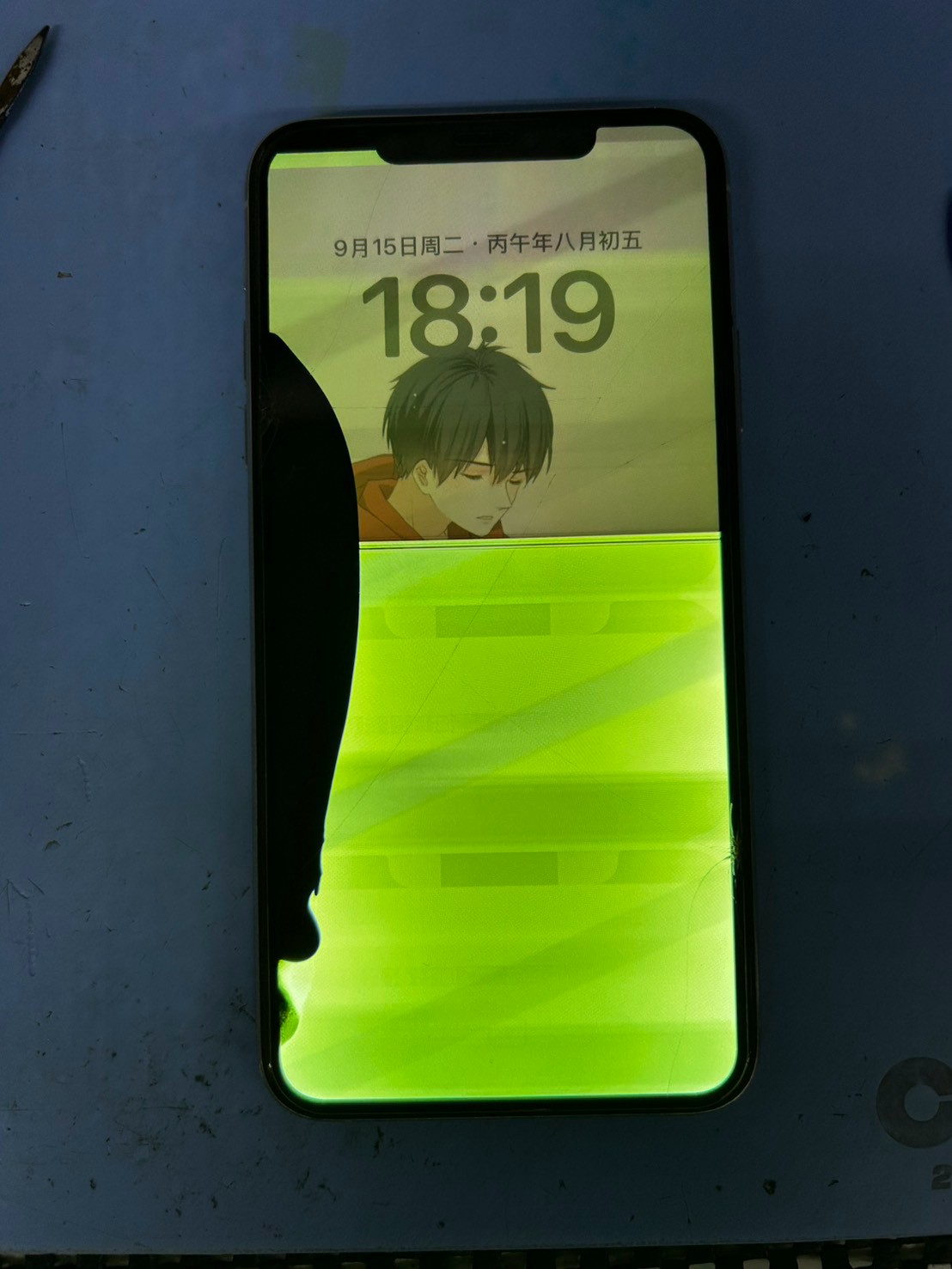 【iPhone 11 Pro Max】画面の緑変＆液漏れもスッキリ解決！画面…