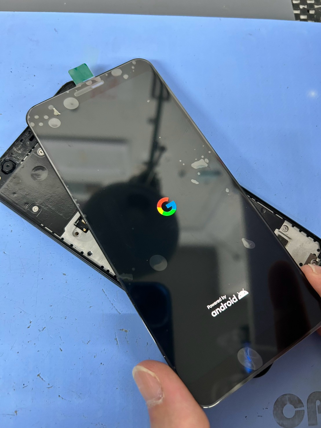 【Google Pixel 3a】画面が映らない・表示不良の画面交換修理レ…